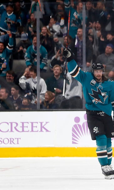 Karlsson scores 1st goal with Sharks in 4-0 win over Blues
